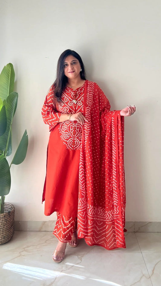 Women Bandhani Printed Regular Pure Cotton Kurta with Trousers & With Dupatta
