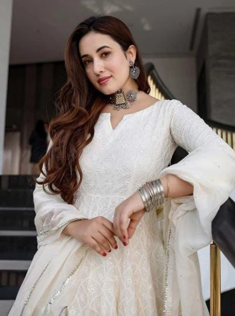 Off-White Lucknowi Chikankari Anarkali Suit Set with Dupatta