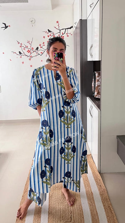 Blue & White Floral Striped Women’s Kurta Set
