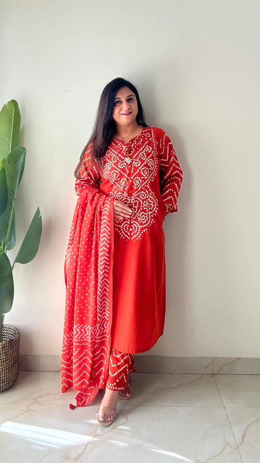Women Bandhani Printed Regular Pure Cotton Kurta with Trousers & With Dupatta