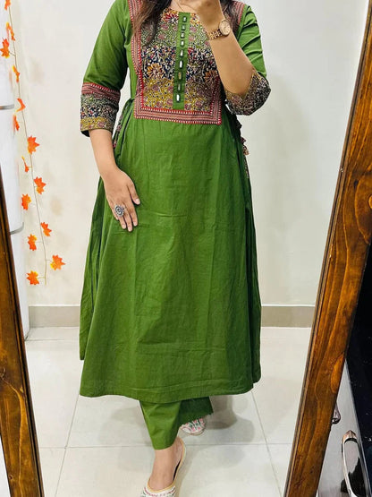 Women's Olive Green Cotton Anarkali Kurta Pant Set with Embroidered Yoke