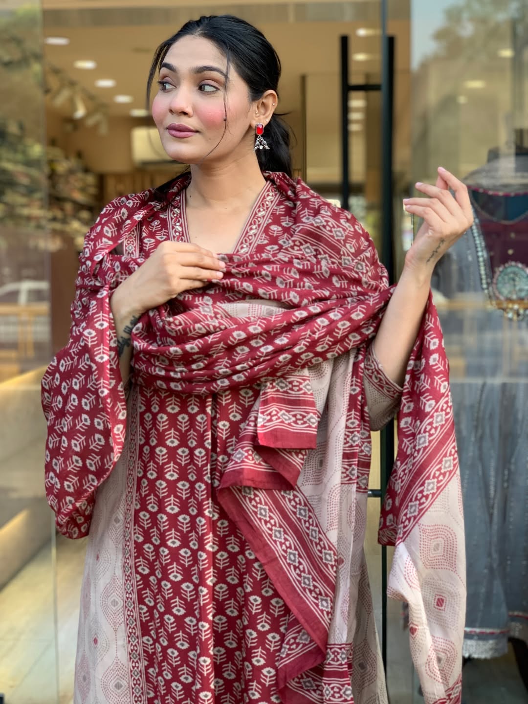 Maroon Printed Kurta Pant Dupatta Set