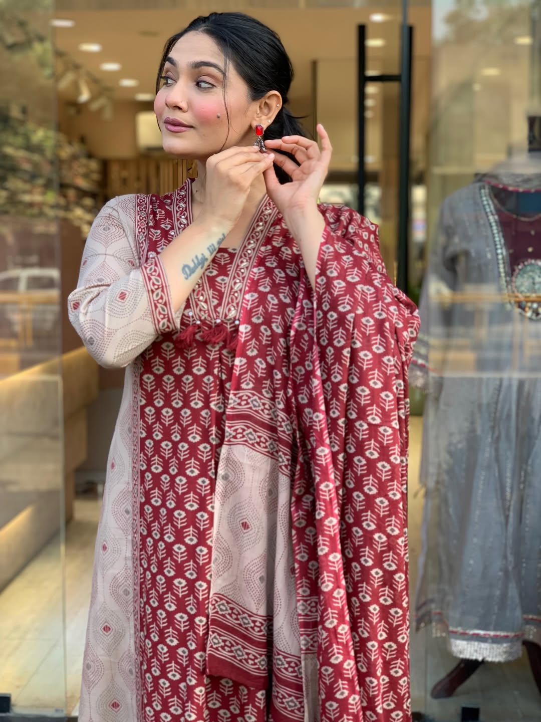 Maroon Printed Kurta Pant Dupatta Set